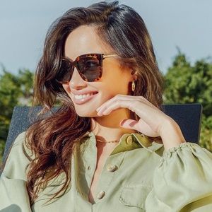 Diff Bella Sunglasses